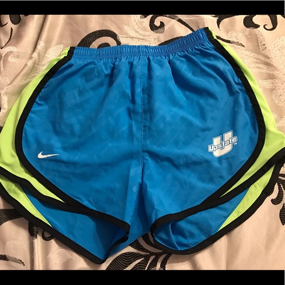 Nike Running shorts - Picture 1 of 4